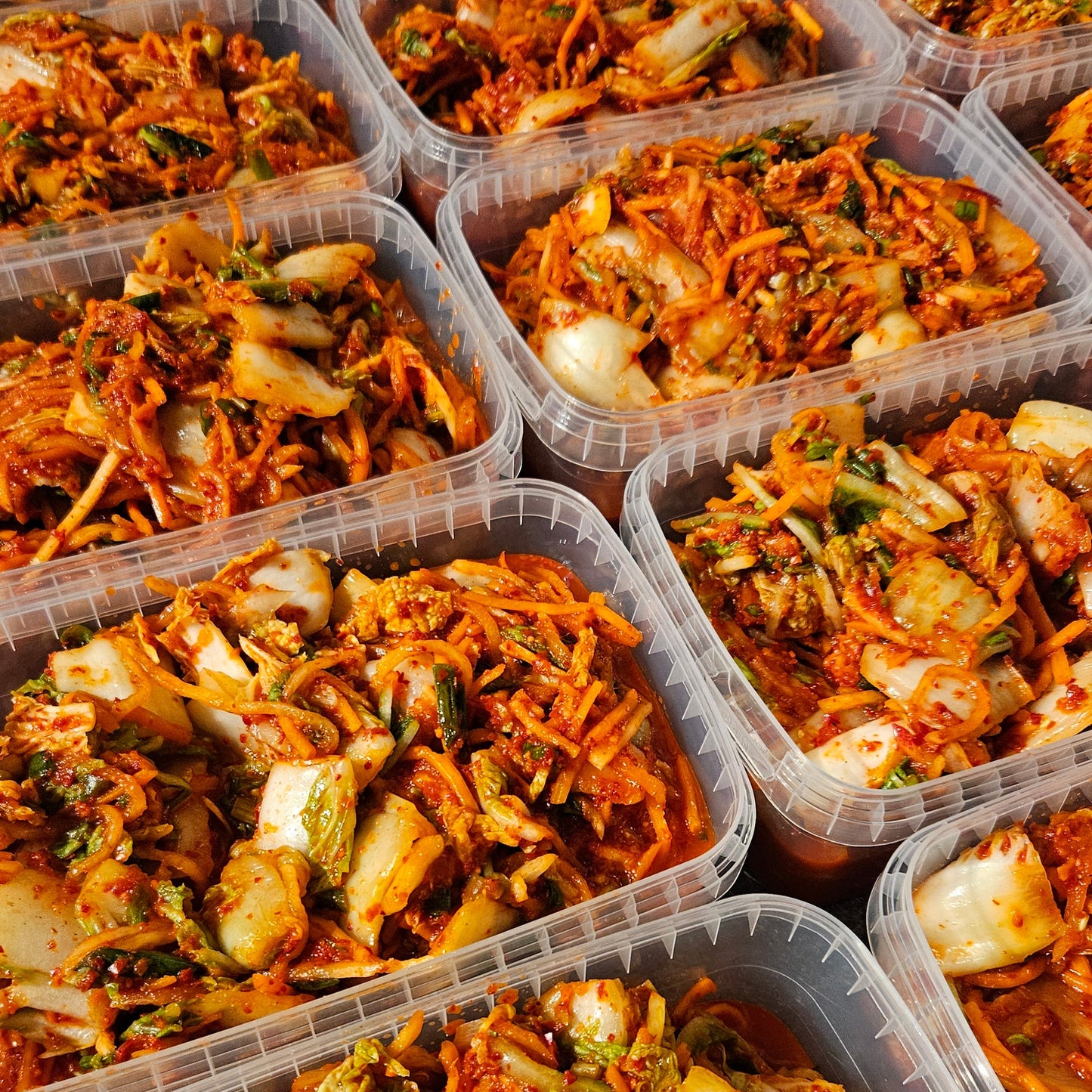 Kimchi (Vegan) 800g in a Condi container with a lid